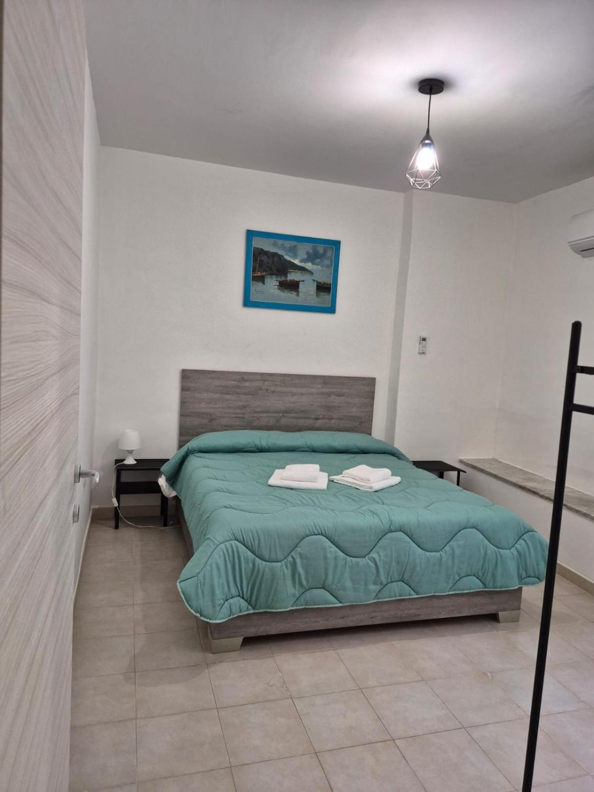 Ferienwohnung A Casa Di Ilaria Neapel Exterior foto